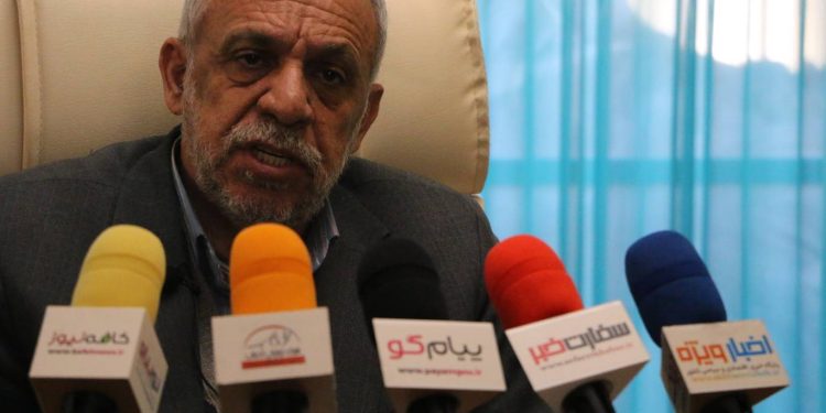 این گفت وگو را با رایحه گل مطالعه کنید