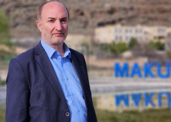 ریل گذاری هر ماه یک پروژه در منطقه آزاد ماکو